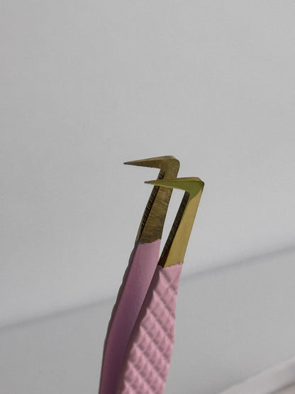 Naivy Lash 90°  FLAT Mega Volume Tweezers